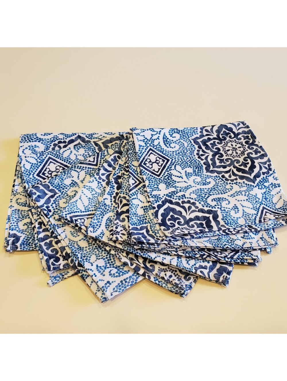 Waverly Napkins Blue White Batik Style Boho Polyester 18x18 Mandala QTY 8